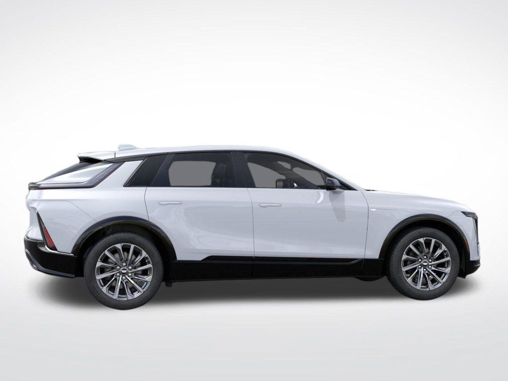 New 2027 Cadillac Lyriq Sport RWD image 5