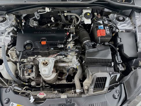 Used 2023 Honda HR-V LX image 10