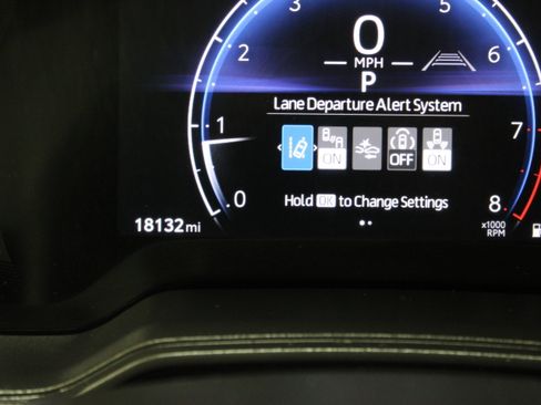 Used 2026 Toyota Corolla LE FWD image 36