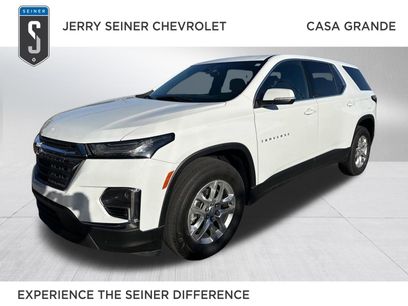 Used 2023 Chevrolet Traverse LS w/ Safety Package