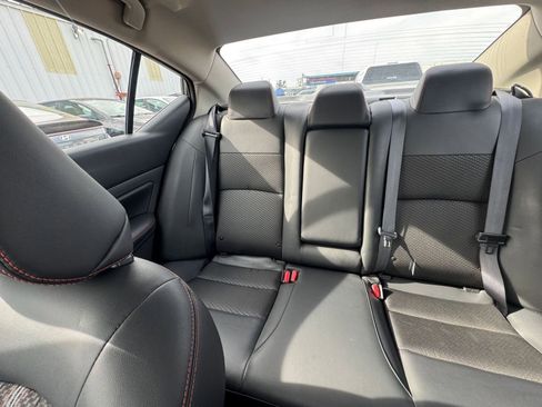Used 2025 Nissan Altima 2.5 SR image 39