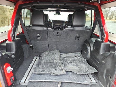 Used 2019 Jeep Wrangler Moab w/ Quick Order Package 24M Moab image 18