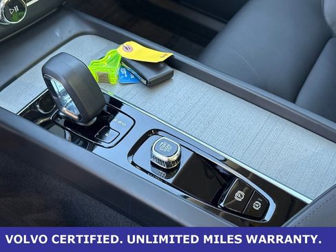 Certified 2025 Volvo XC60 B5 Plus image 20