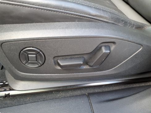 Used 2021 Audi Q3 2.0T Premium AWD/4WD image 17