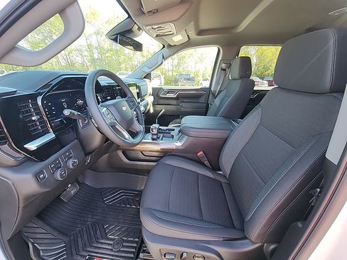 New 2026 Chevrolet Silverado 1500 LT w/ Z71 Off-Road Package image 16