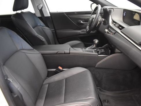 Used 2021 Lexus ES 250 w/ Premium Package AWD/4WD image 19