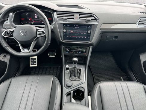Used 2024 Volkswagen Tiguan SE R-Line AWD/4WD image 13
