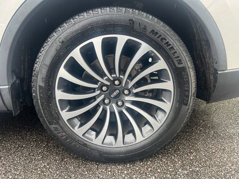 Used 2023 Lincoln Aviator Reserve w/ Equipment Group 201A RWD image 20