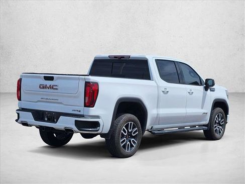Used 2020 GMC Sierra 1500 AT4 w/ AT4 Premium Package AWD/4WD image 5