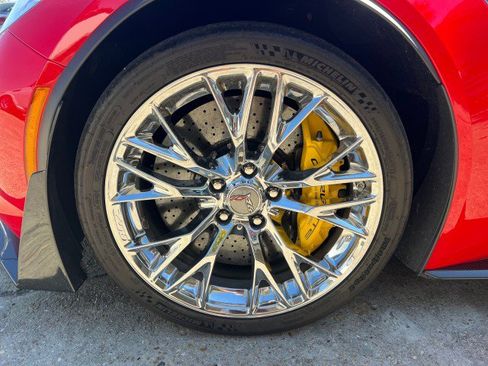 Used 2017 Chevrolet Corvette Z06 image 18