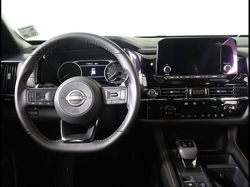 Used 2024 Nissan Pathfinder Rock Creek AWD/4WD image 8