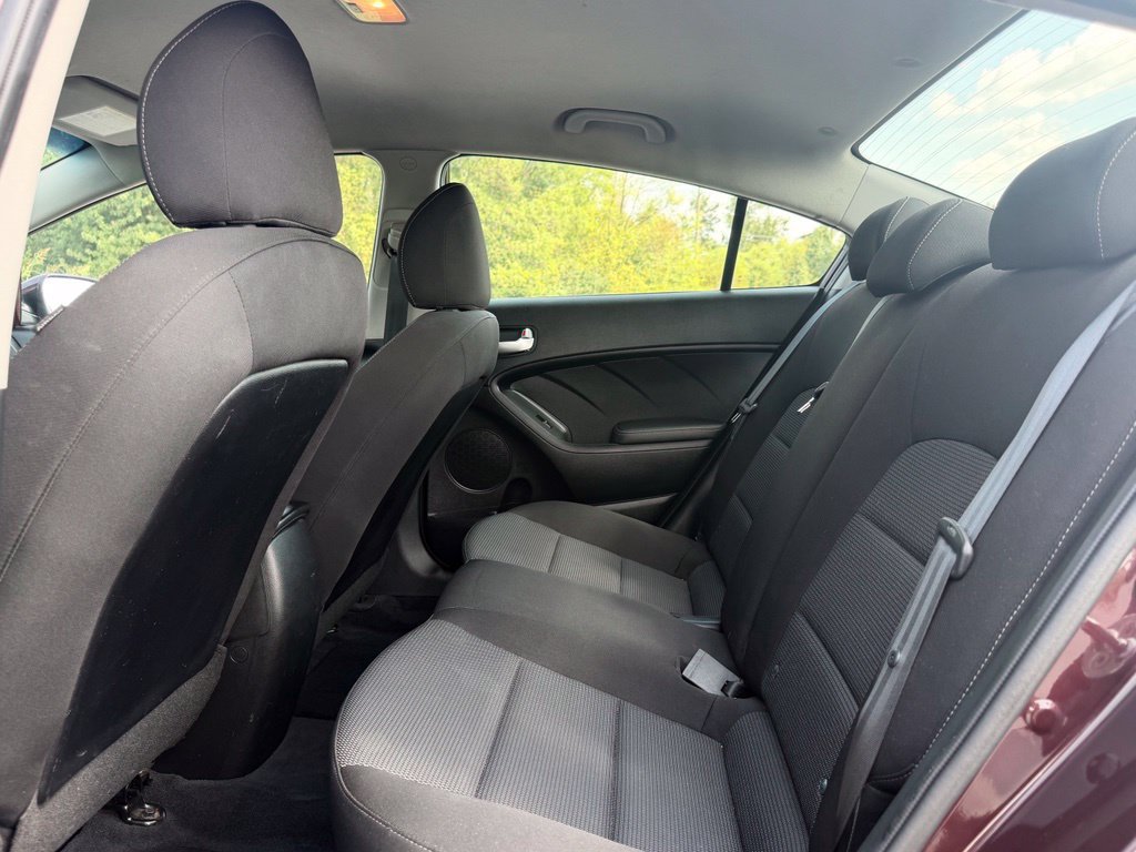 Used 2018 Kia Forte LX w/ LX Rear Camera Package FWD image 27