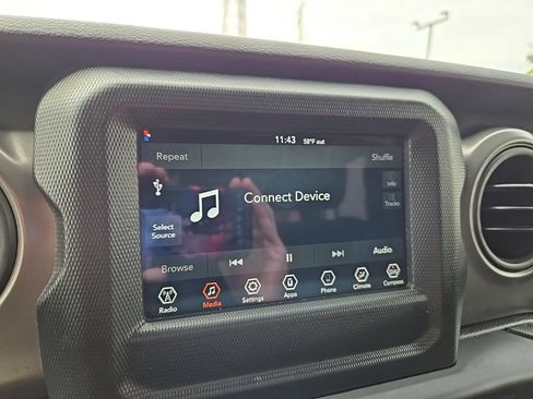 Used 2022 Jeep Wrangler Unlimited Willys image 28