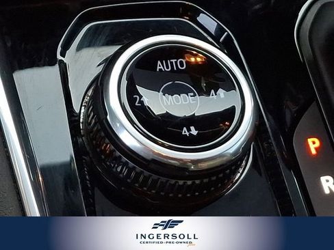 Used 2024 GMC Canyon AT4 w/ Canyon Safety Plus Package image 27