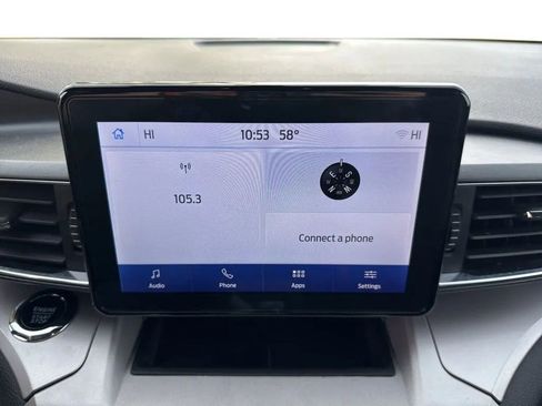 Used 2023 Ford Explorer XLT w/ Equipment Group 202A AWD/4WD image 21