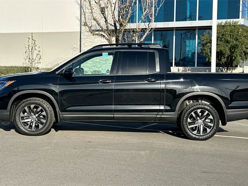 Certified 2024 Honda Ridgeline Sport image 7