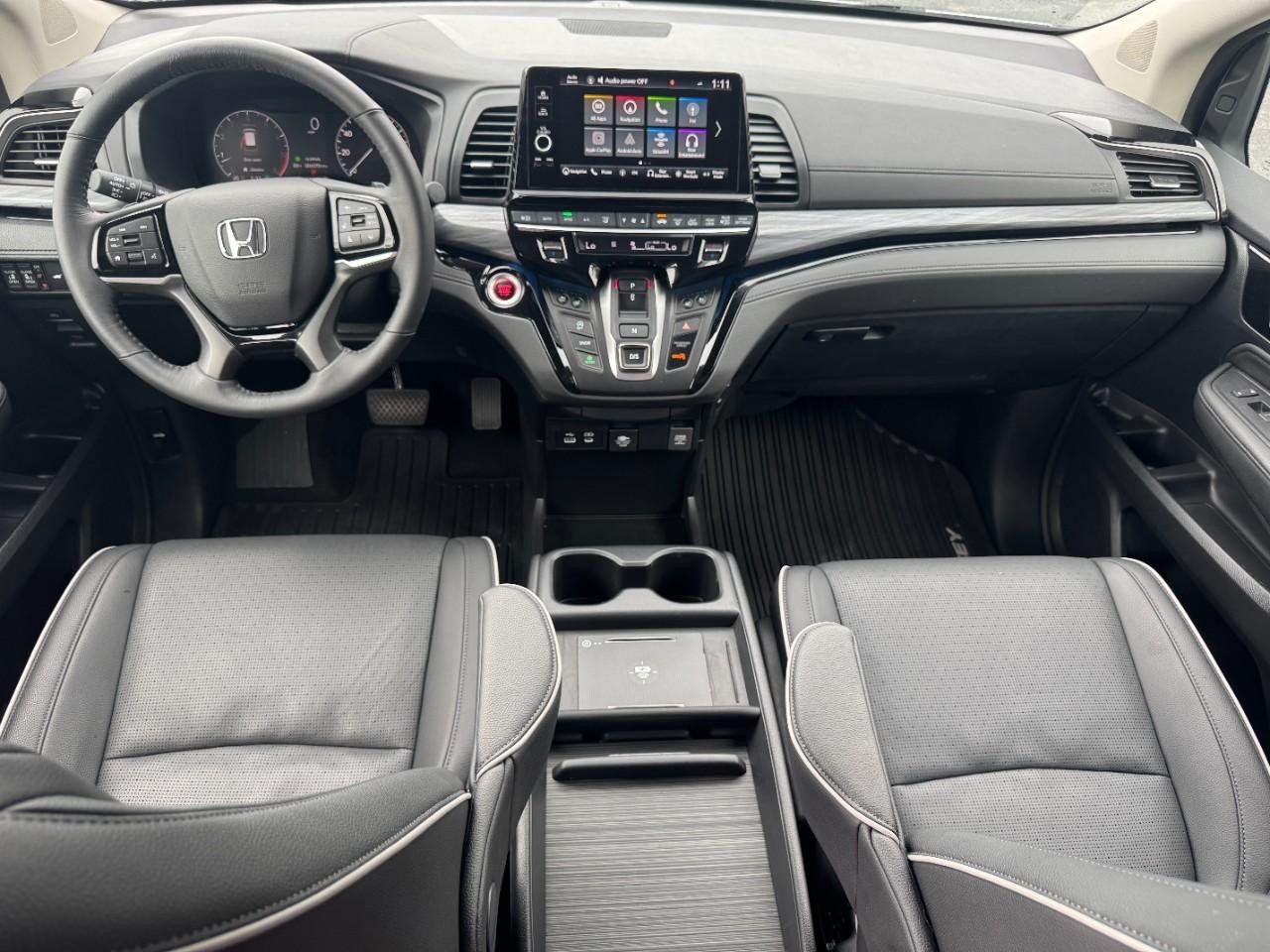 Certified 2026 Honda Odyssey Elite image 12