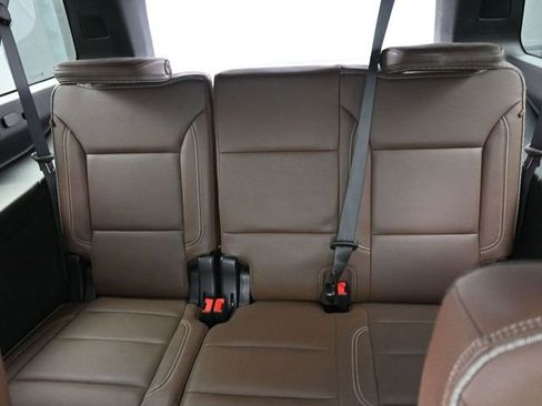Used 2024 Chevrolet Suburban High Country w/ Max Trailering Package image 22