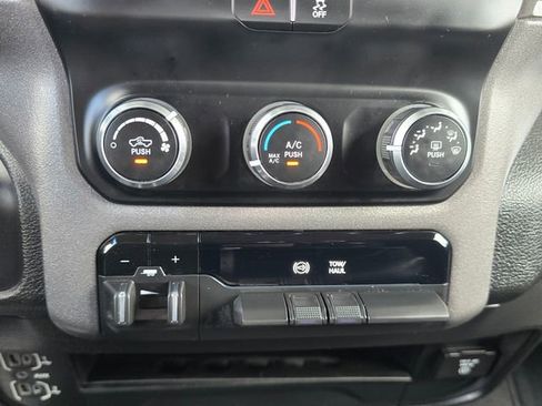 Used 2020 RAM 2500 Tradesman AWD/4WD image 13