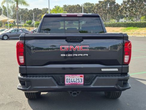 Used 2023 GMC Sierra 1500 Elevation w/ Preferred Package AWD/4WD image 7