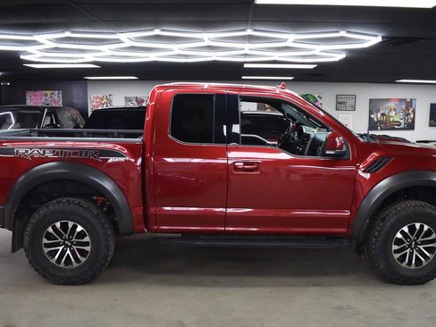 Used 2020 Ford F150 Raptor w/ Equipment Group 802A Luxury image 4