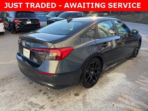 Used 2024 Honda Civic Sport image 7
