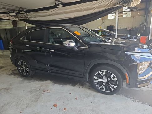 Used 2022 Mitsubishi Eclipse Cross SEL FWD image 3