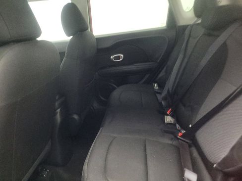 Used 2019 Kia Soul + FWD image 18