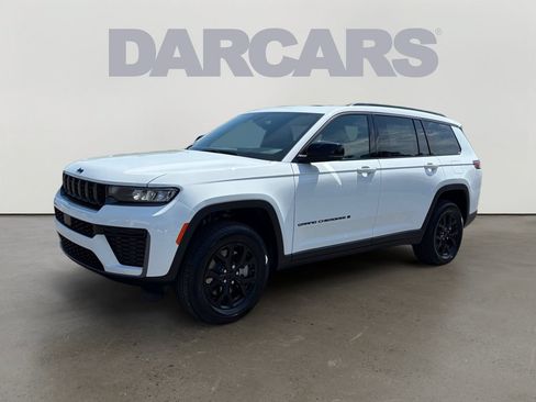 New 2026 Jeep Grand Cherokee L 4WD image 3