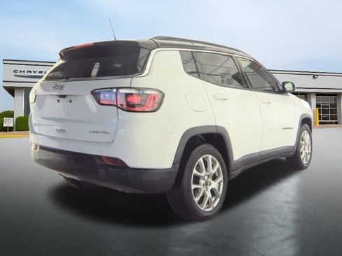 Used 2025 Jeep Compass Limited image 7