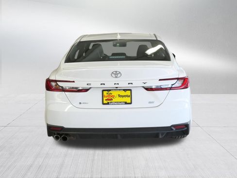 Certified 2025 Toyota Camry SE image 6