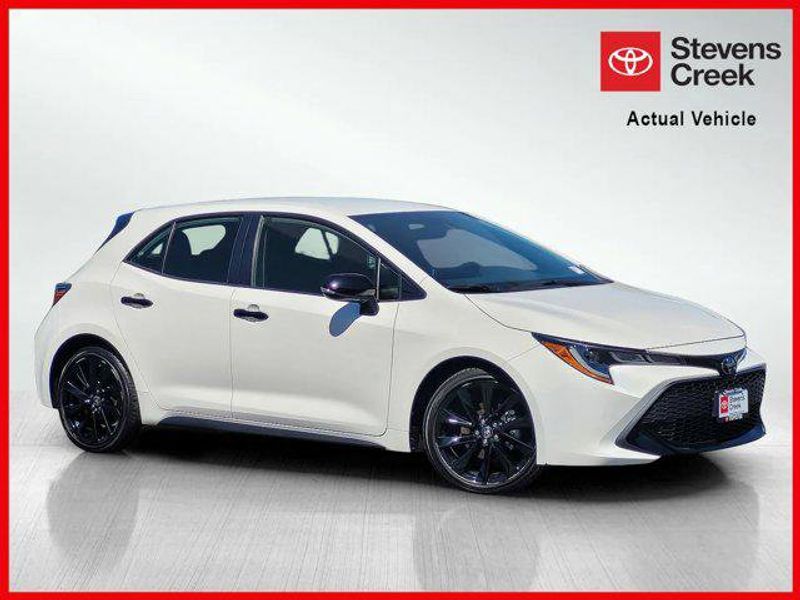 Certified 2022 Toyota Corolla SE image 1