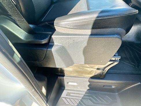 Used 2021 Ford Transit 250 Medium Roof w/ Load Area Protection Package image 22