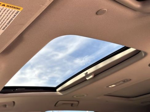 Certified 2021 Buick Enclave Avenir image 19