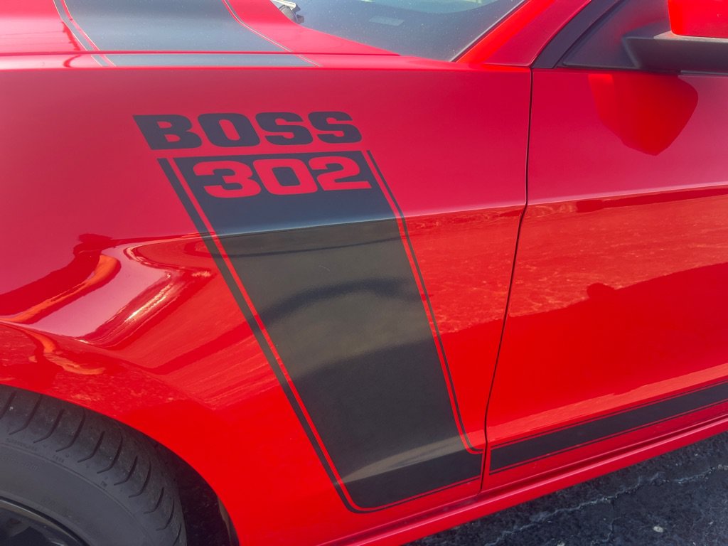 Used 2013 Ford Mustang Boss 302 w/ Boss 302 Accessory Pkg RWD image 12