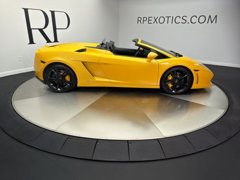 Used 2011 Lamborghini Gallardo LP 560-4 AWD/4WD image 6