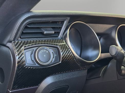 Used 2016 Ford Mustang Shelby GT350 w/ Track Package image 19