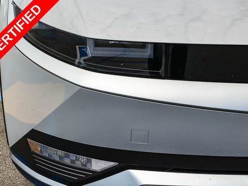 Certified 2024 Hyundai Ioniq 5 SE RWD image 10