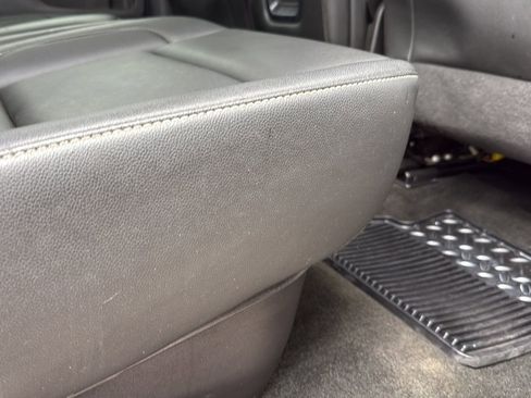 Used 2018 Chevrolet Silverado 1500 LT w/ Texas Edition image 20