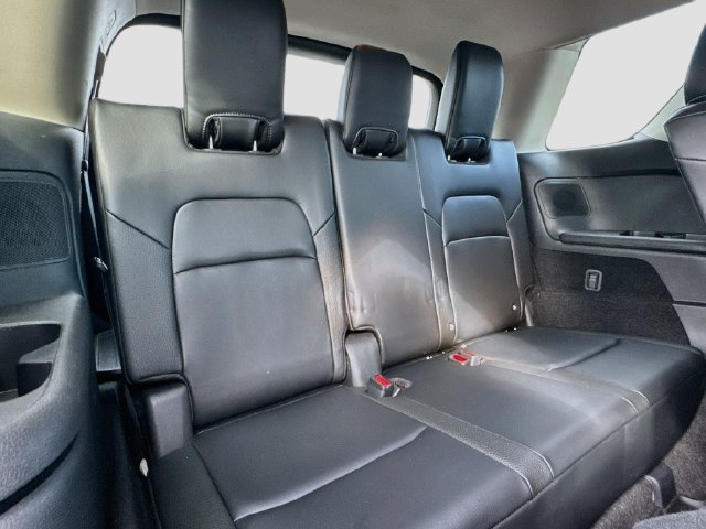 Used 2023 Nissan Pathfinder SL w/ SL Premium Package AWD/4WD image 34