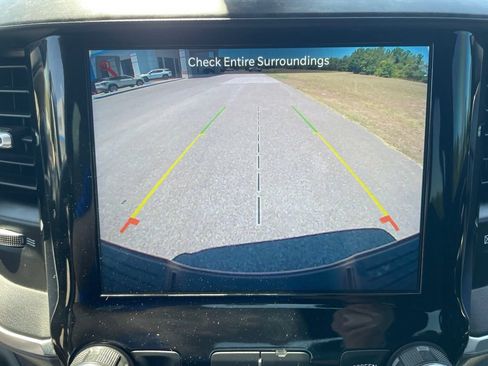 Used 2024 RAM 3500 Big Horn w/ Night Edition AWD/4WD image 26