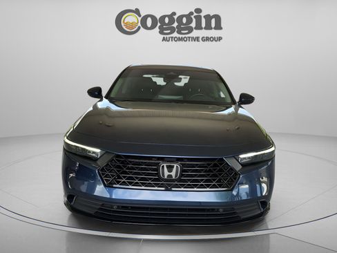 Used 2024 Honda Accord EX-L image 9