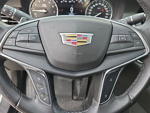 Used 2018 Cadillac CT6 Luxury image 9