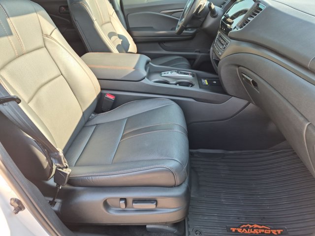 Certified 2024 Honda Passport TrailSport image 21
