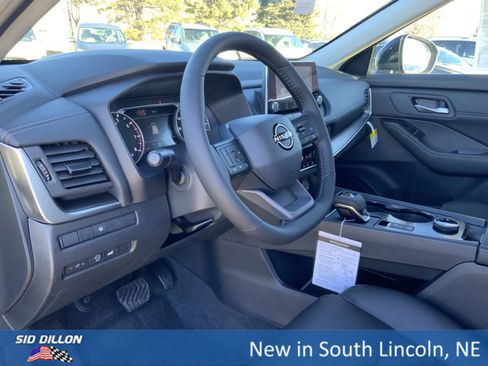 New 2026 Nissan Rogue SV image 6