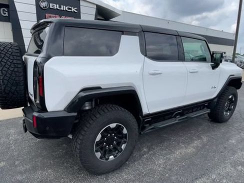 New 2025 GMC Hummer EV 3X w/ Extreme Off-Road Package AWD/4WD image 2