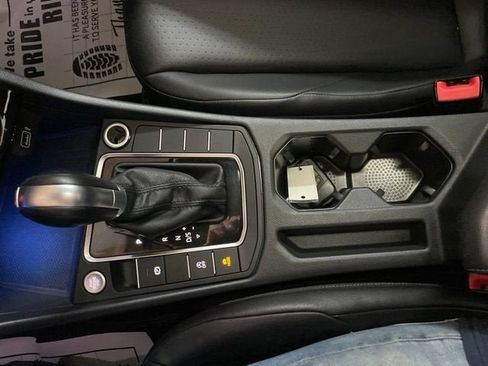 Used 2019 Volkswagen Jetta SEL FWD image 21