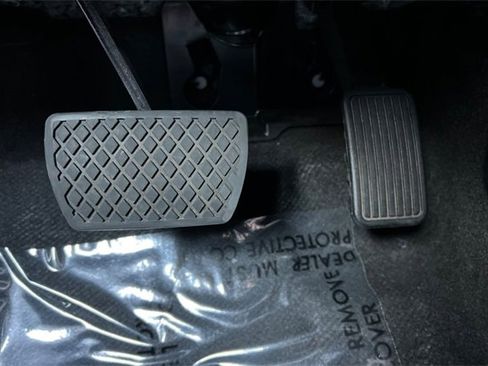 Used 2023 Honda Accord EX image 31