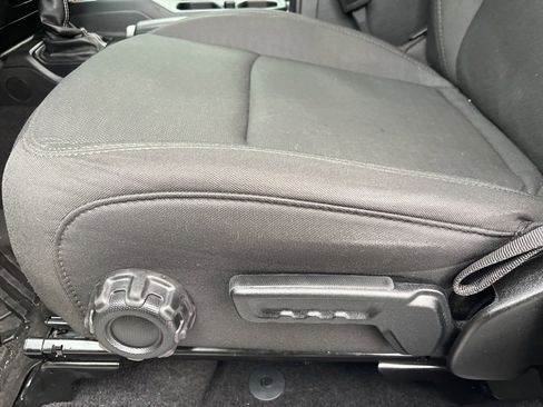 Used 2021 Jeep Wrangler Unlimited Sahara w/ Dual Top Group image 27