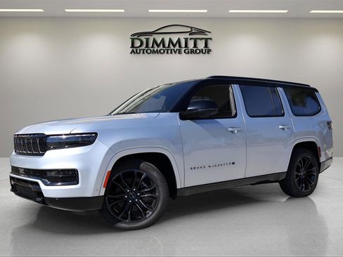 Used 2023 Jeep Grand Wagoneer Series III w/ Quick Order Packagew 28T image 1